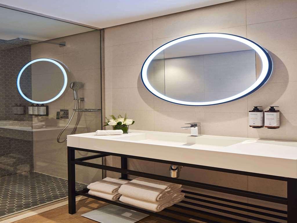 Adagio Jumeirah Village Triangle Dubaï Chambre photo